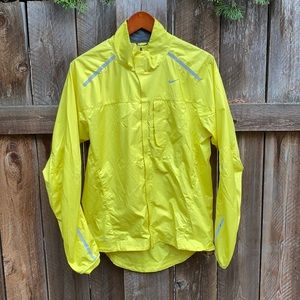 Nike runners performance jacket
